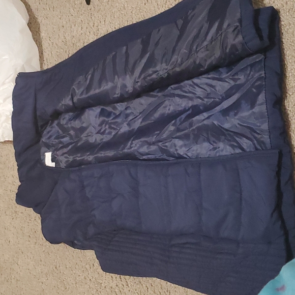 Snow Jacket - Picture 2 of 3